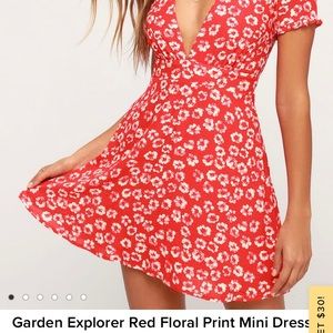 Lulu’s Garden Explorer Red Floral Print Mini Dress